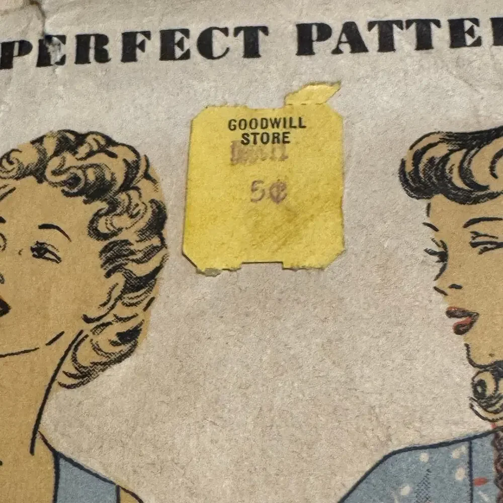 Vintage 1943 DuBarry Sewing Pattern 5661 Pinafore House Dress Size 20 Bust 38